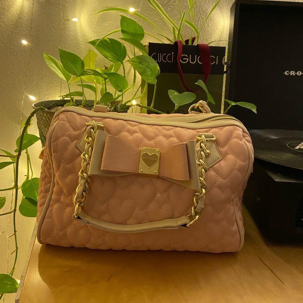 Betsy Johnson Pink heart Purse trendy y2k
